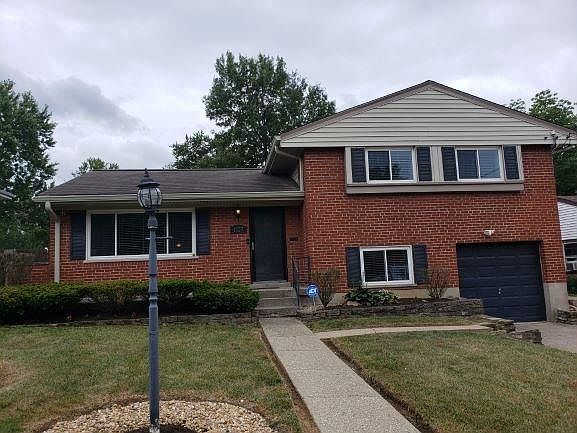 1st image of 1027 Thunderbird Ave
