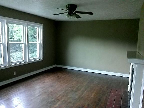 4th image of 505 N Chilhowee Dr