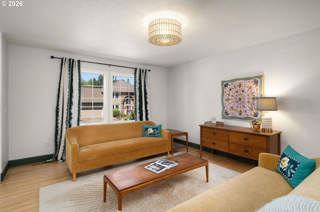 Apartment in Tigard, Greenburg Road - View 5