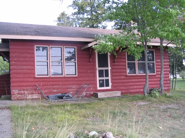 9231 N Lake Shore Dr, Grayling, MI 49738