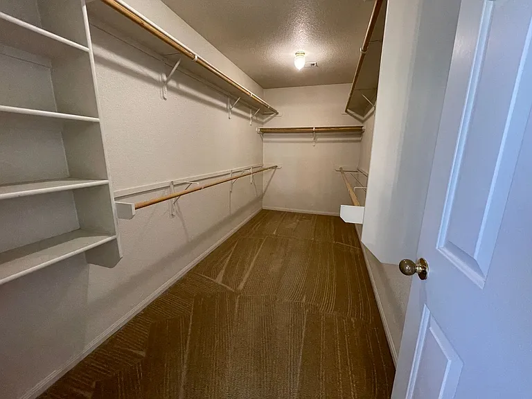 3407 Catalina Dr — Photo 20