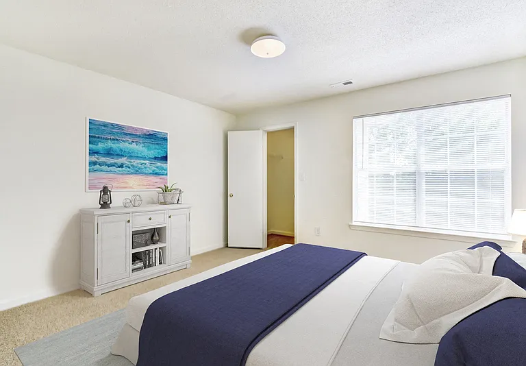 Foxridge Apartments — Photo 14
