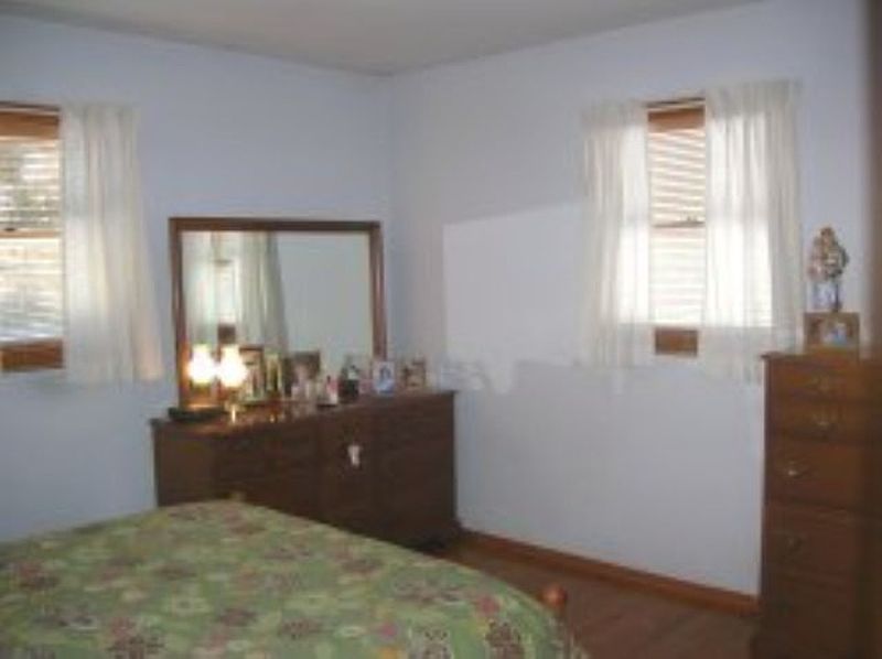 5th image of 17 HAWLEY Road