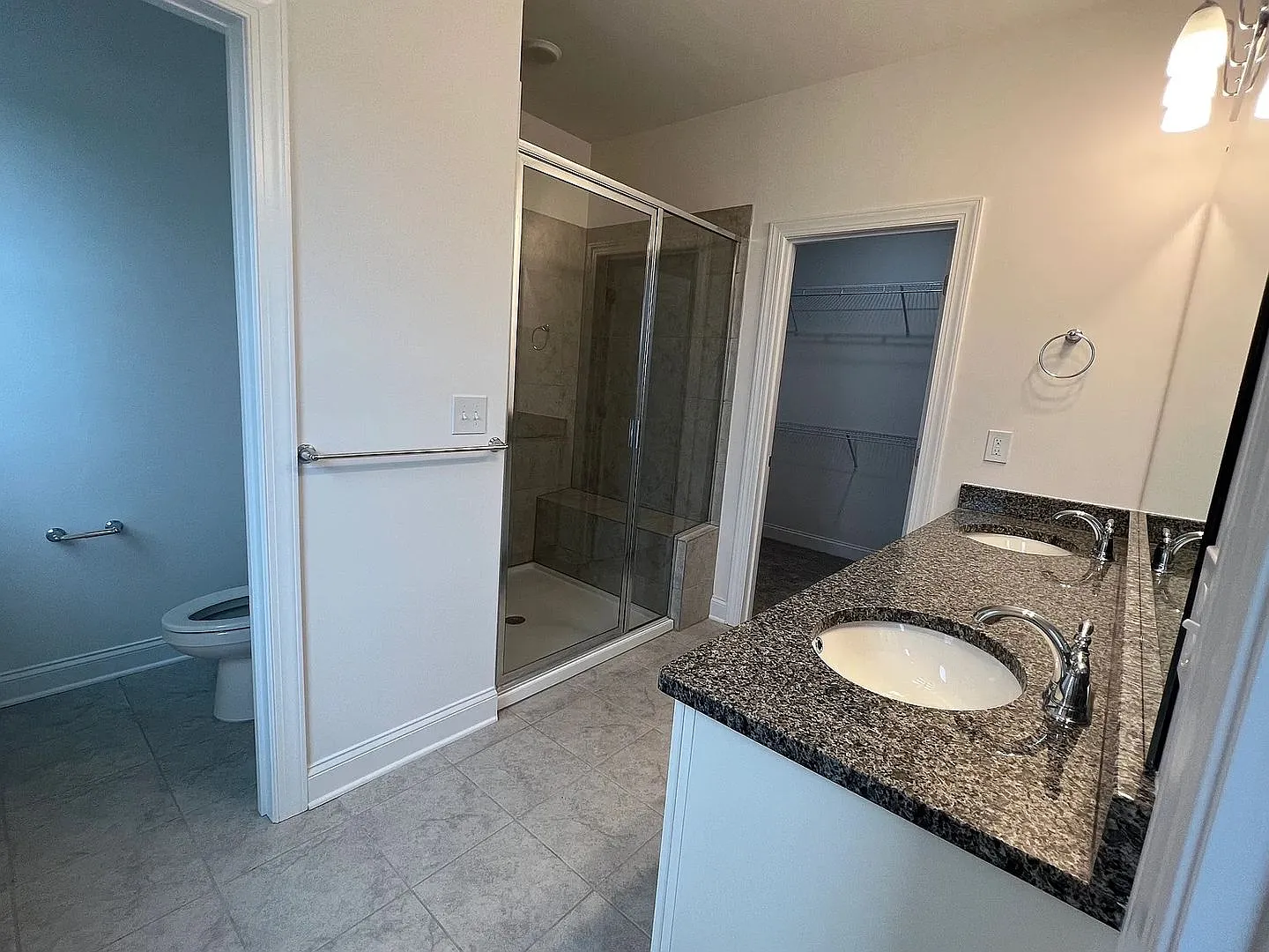 Room in 4 Bedroom Home at Walnut Hill Rd NW — Photo 4