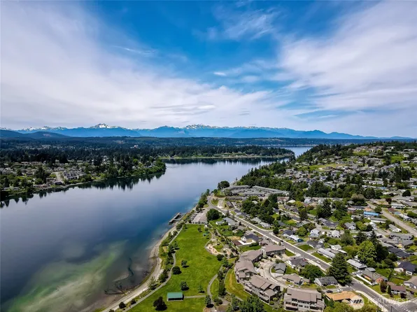 239 Apple Street, Bremerton, WA 98310