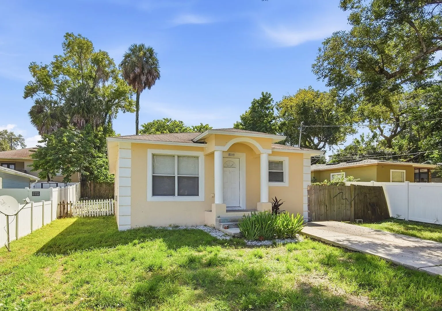 Affordable 3BR / 2BA — Photo 2