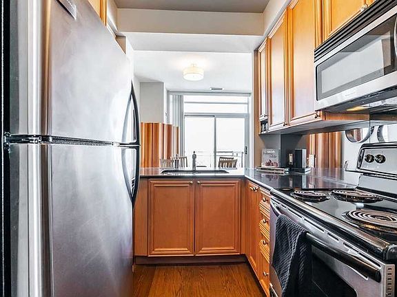 5th image of 2325 Central Park Dr #1203