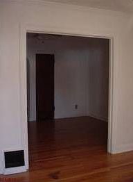 5th image of 4718 Hummel Ave