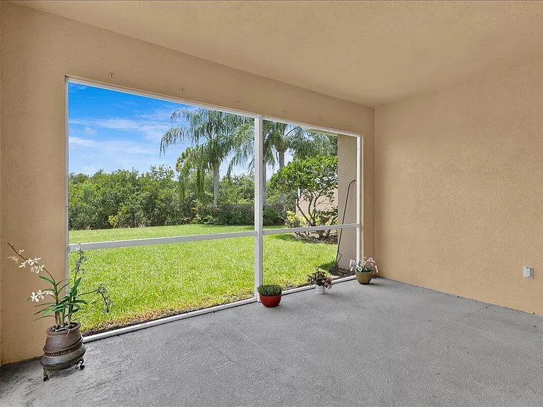 10882 SW Dardanelle Dr — Photo 44
