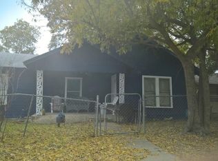 103 Kinchum St, Waxahachie, TX 75165