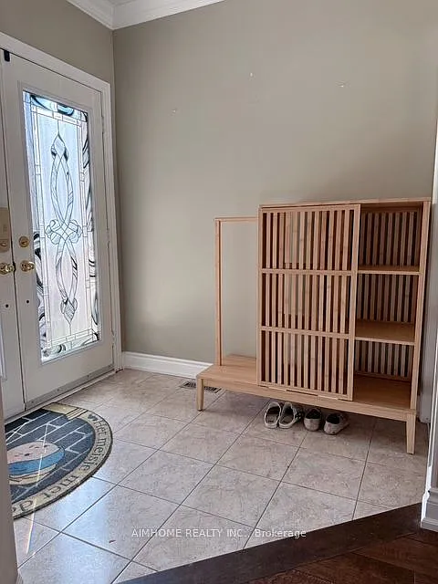 4 bed, $3,950 — Photo 2