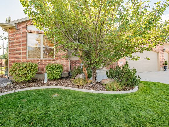 3rd image of 11377 S Via Arboles Ct
