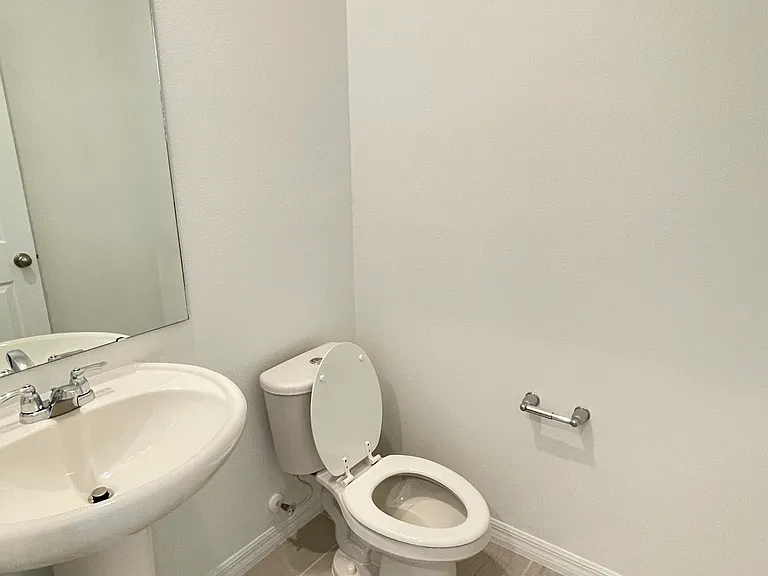 4646 Homestead Trl — Photo 6