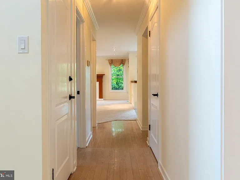 56 W Windrose Dr — Photo 17