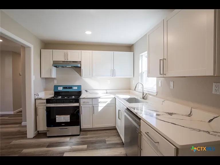 805 E Polk Ave — Photo 3