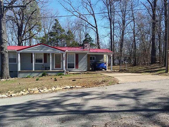 2nd image of 27 Skyline Dr