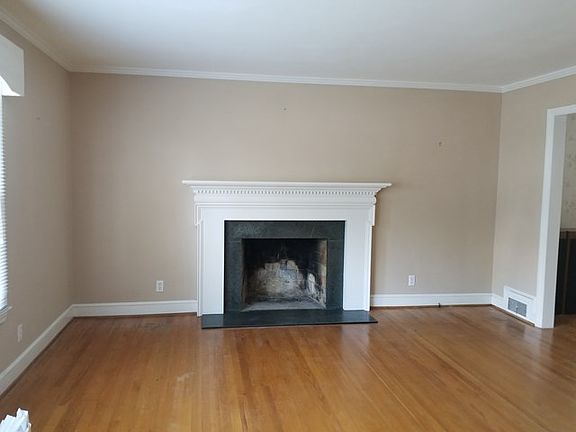 4th image of 306 Hairston St