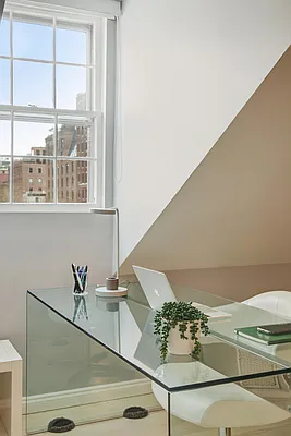 Sold by Compass | media 17