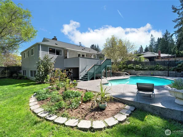 14861 Wallingford Avenue N, Shoreline, WA 98133