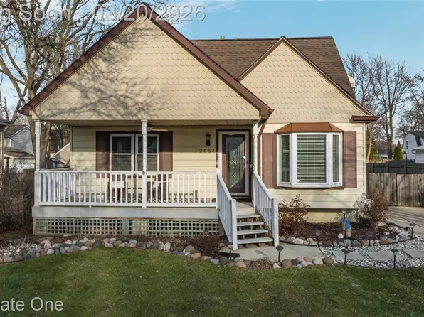 2654 Royal Ave, Berkley, MI 48072