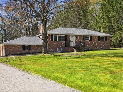 70 Bock Ln, Baden, PA, 15005