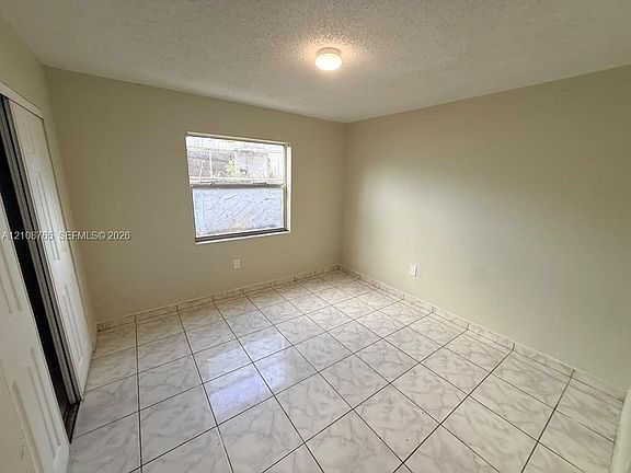4th image of 2721 NW 23rd Ct APT 3