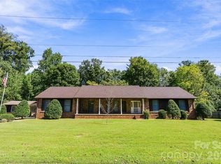 183 McKinney Rd W, Marion, NC 28752