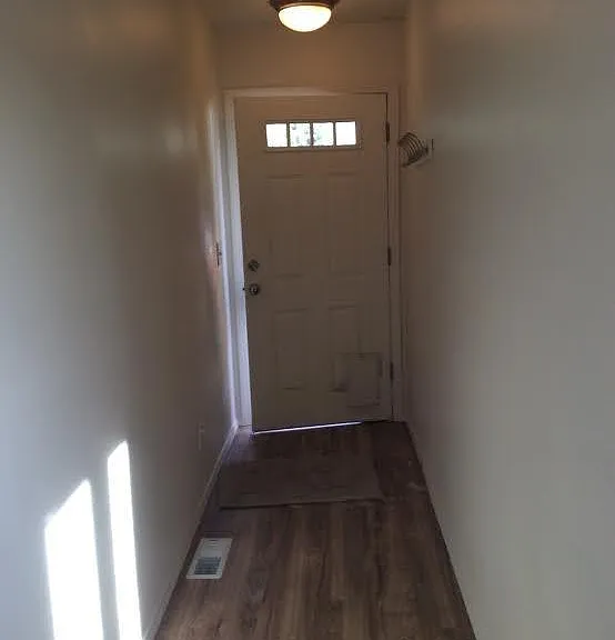 8848 NE Clackamas St — Photo 2