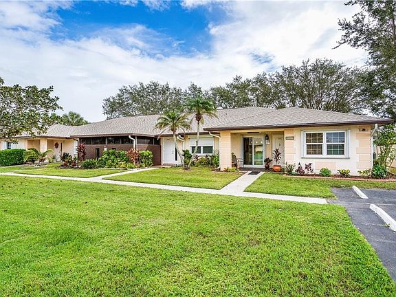 3rd image of 5846 Summerfield Court #51d