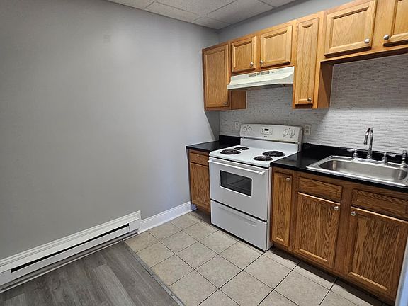 3rd image of 65 Plaza Ave #38