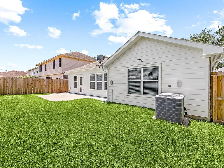 21623 Dalton Spring Ln — Photo 33