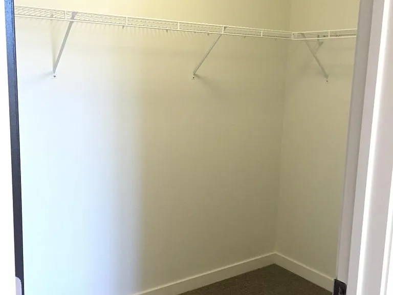 1321 Seneca St #706 — Photo 32