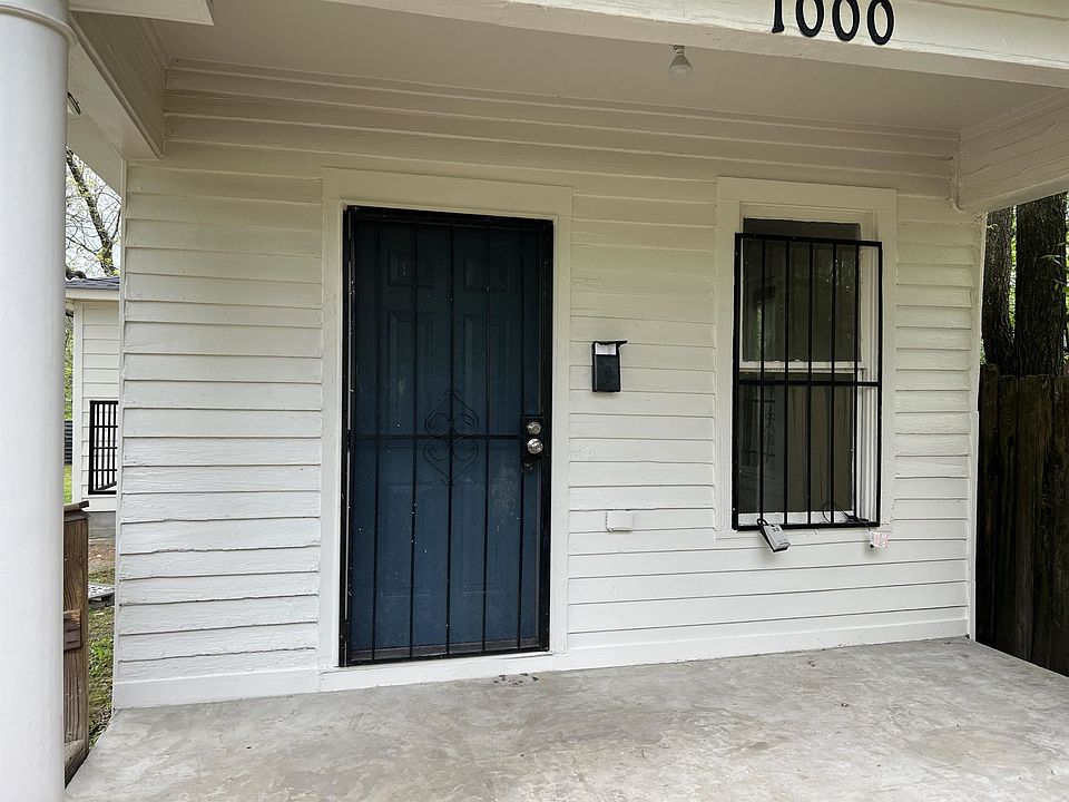 1st image of 1000 Ethel St