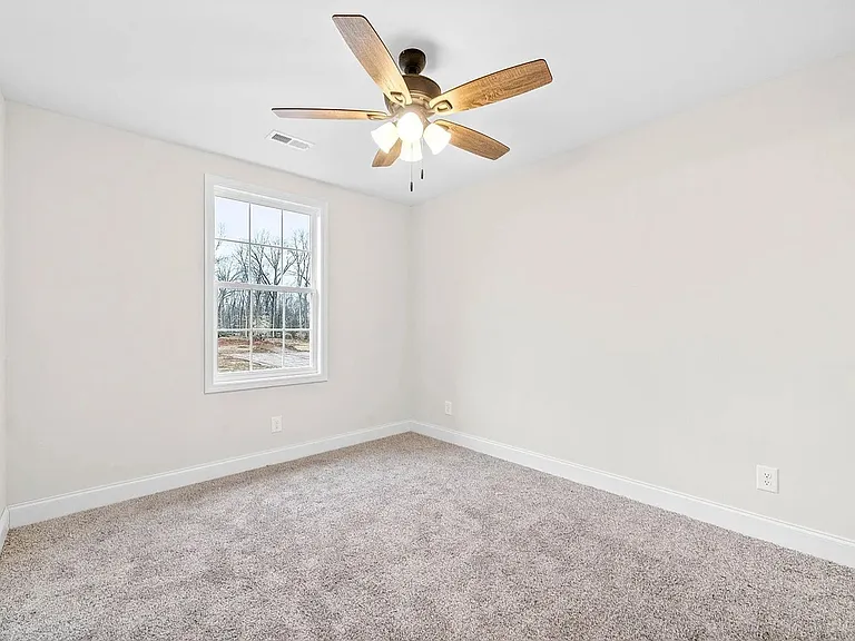 513 Canyon View Ct — Photo 4
