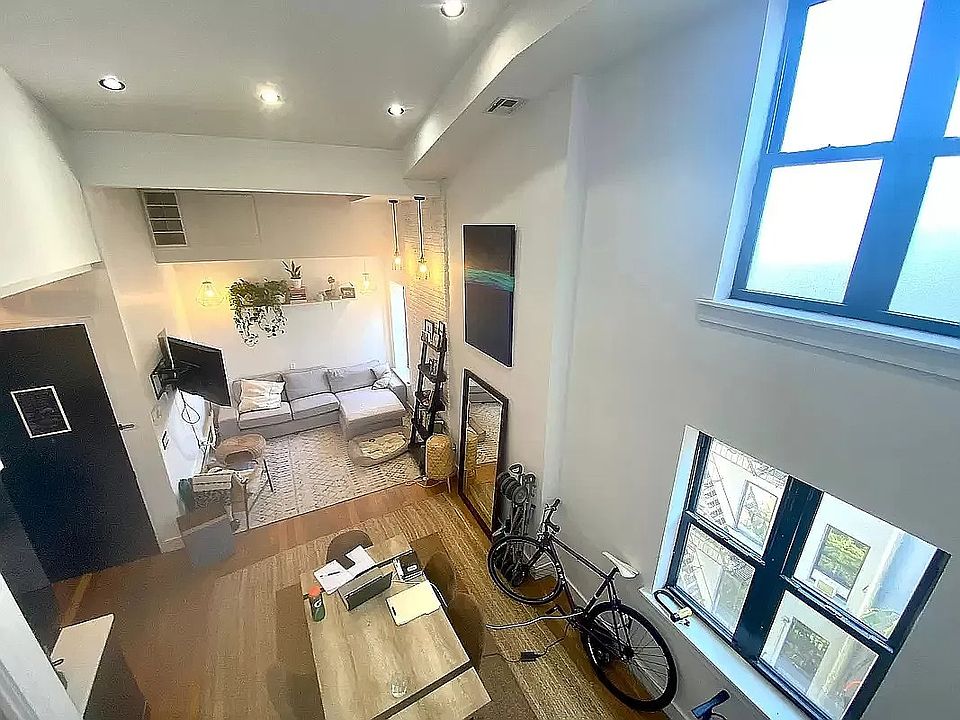 1st image of 46 Hancock St APT 1B