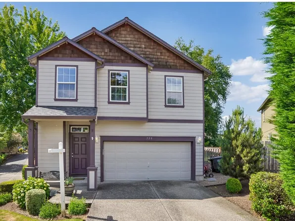 759 SE Camellia Ct, Hillsboro, OR 97123