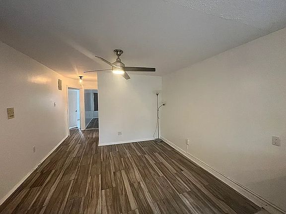2nd image of 621 Washington Ave APT 3