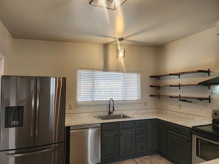 2930 Maizeland Rd — Photo 13