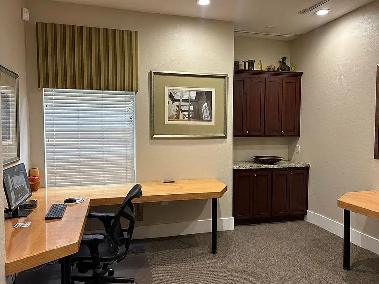 2220 Watermarke Pl — Photo 10