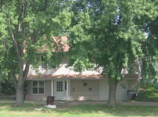 414 W 11th St, Albert Lea, MN 56007