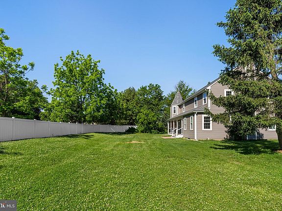 5th image of 565 Hulmeville Rd