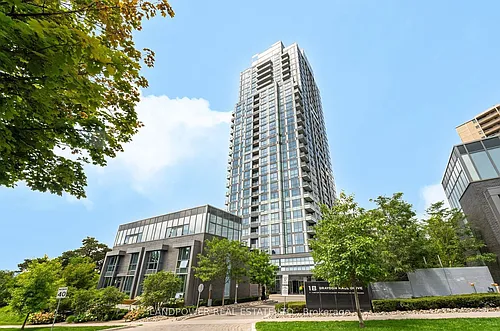 18 Graydon Hall Dr Photo 1