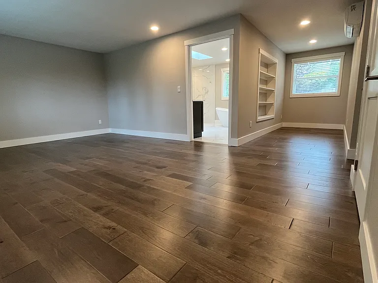 14715 SE 46th St — Photo 10