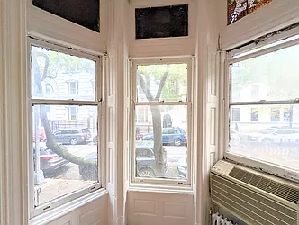 Rented by Manhattan Spaces