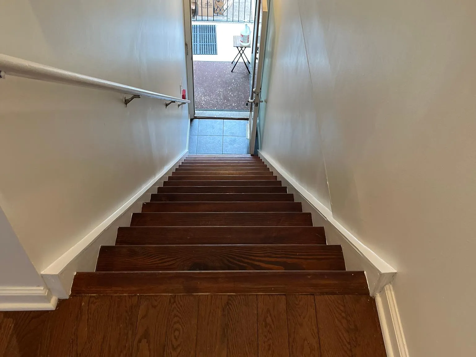 1 bed, 800 sqft, $1,850 — Photo 2