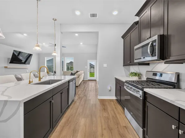 19319 Palfrey Prairie Trl, Tomball, TX 77377