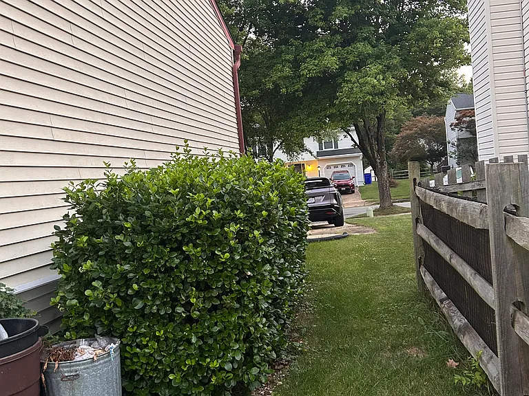 7913 Red Jacket Way — Photo 4