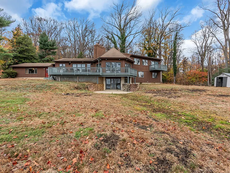 180 Hartshorne Rd — Photo 23