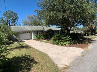 181 E Lakeview St, Umatilla, FL 32784