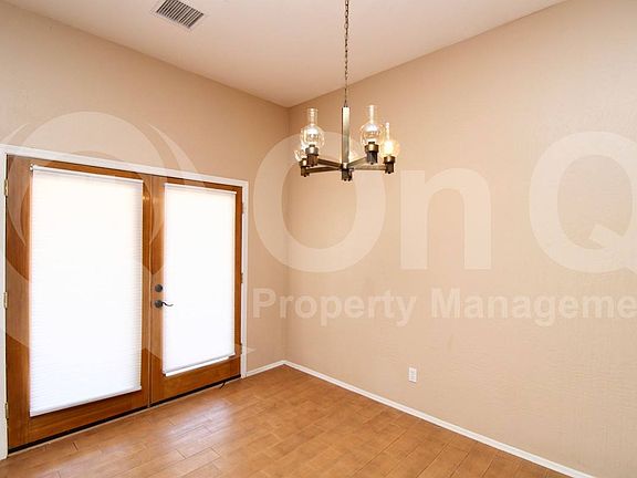 4th image of 6110 E Milton Dr